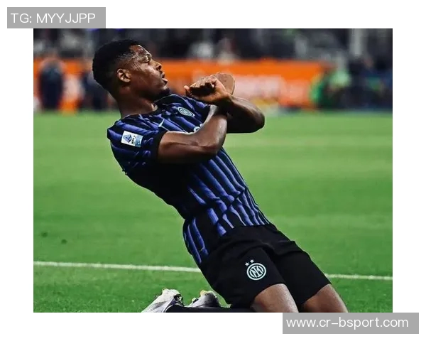 邓弗里斯伤情成疑奥古斯托或将顶替出战米兰德比